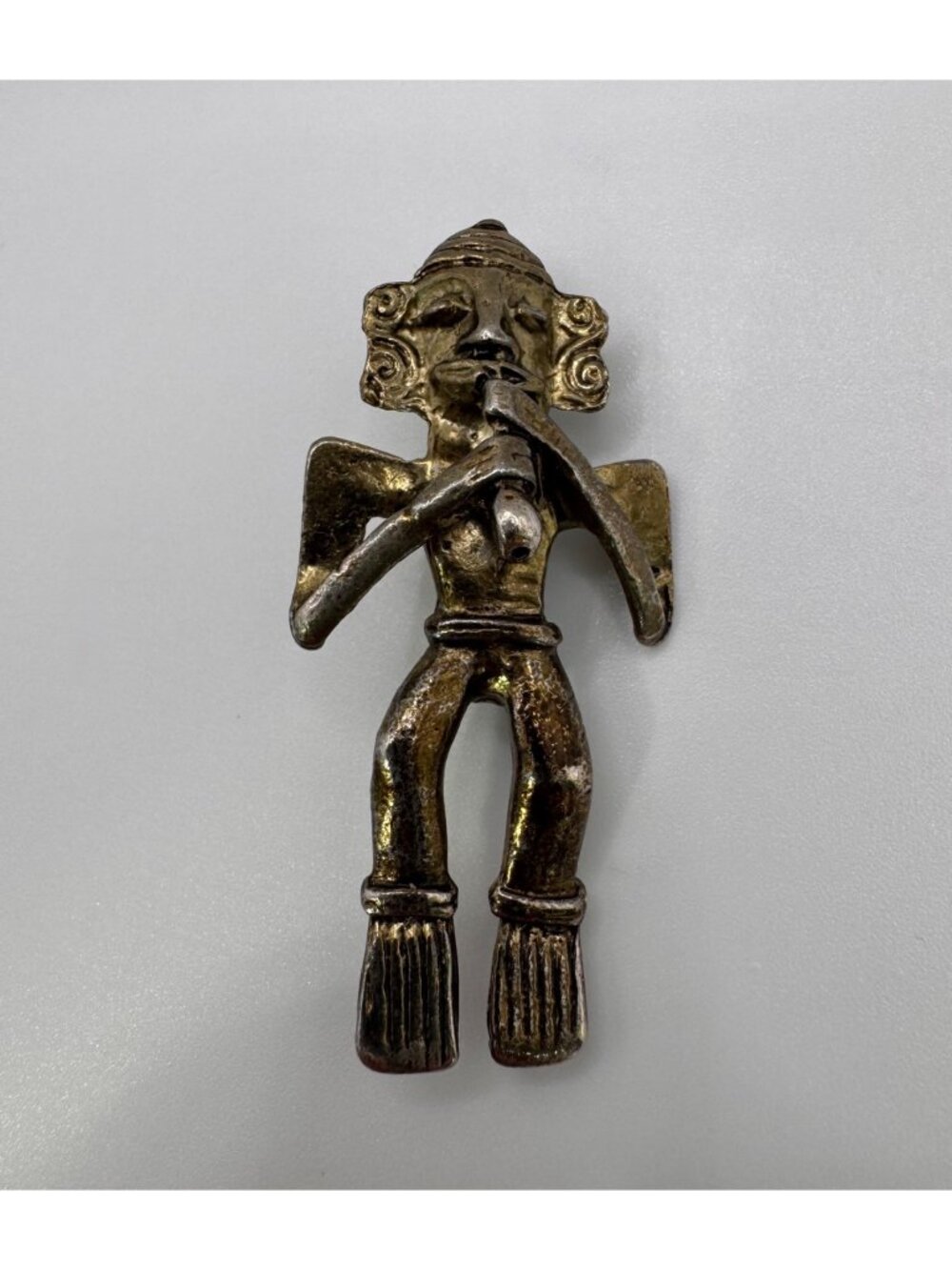 Vintage Unsigned Museum Replica Flute Player Figural Brooch Gold Tone 3 Inch